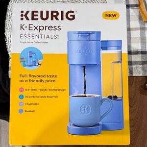 Keurig K-Express Essentials in Bluebell